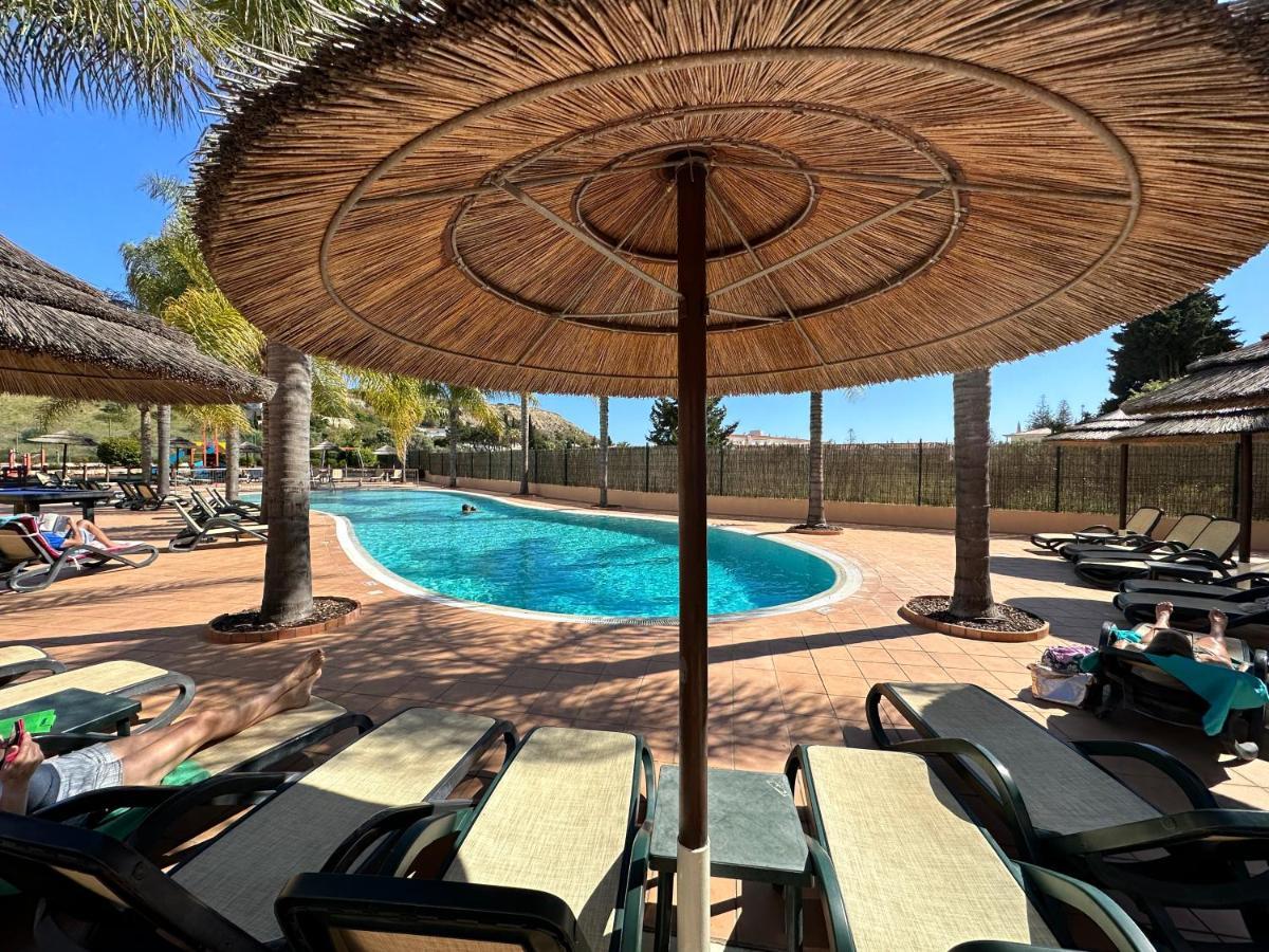 Baia Da Luz Luz Beach 1 Bedroom Apartment Exterior photo