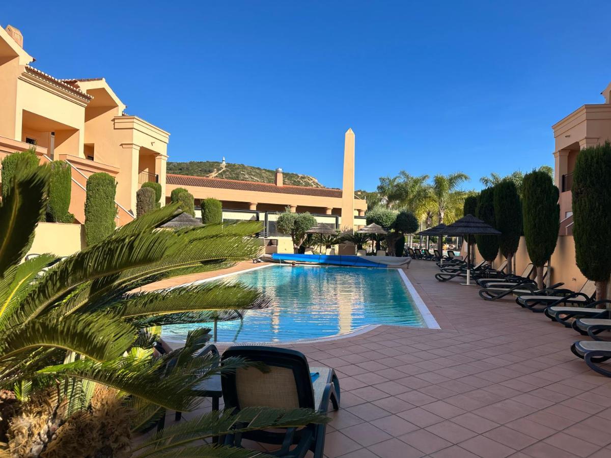 Baia Da Luz Luz Beach 1 Bedroom Apartment Exterior photo