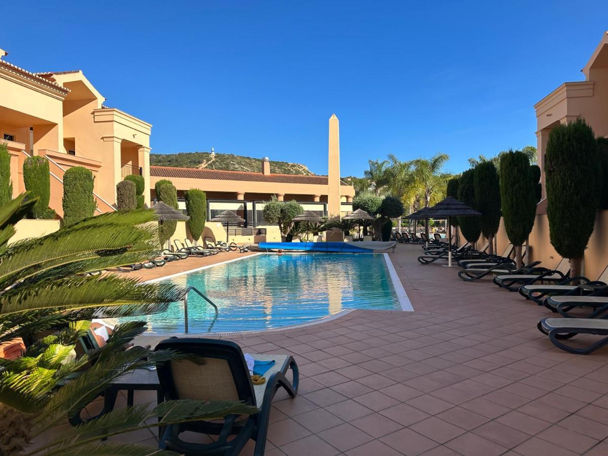 Baia Da Luz Luz Beach 1 Bedroom Apartment Exterior photo